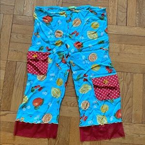 Floral patterned loose ankle pants